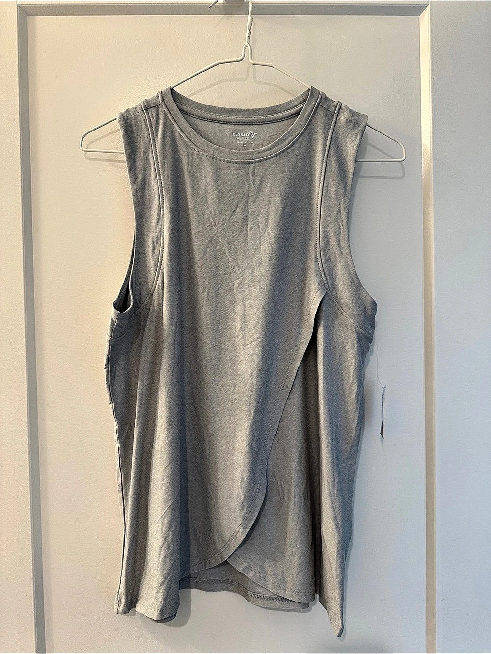 Old Navy CloudMotion Tank Top Gray XS